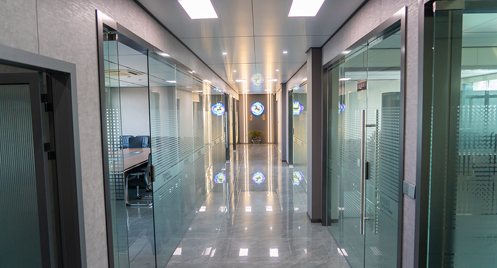 ��˾����